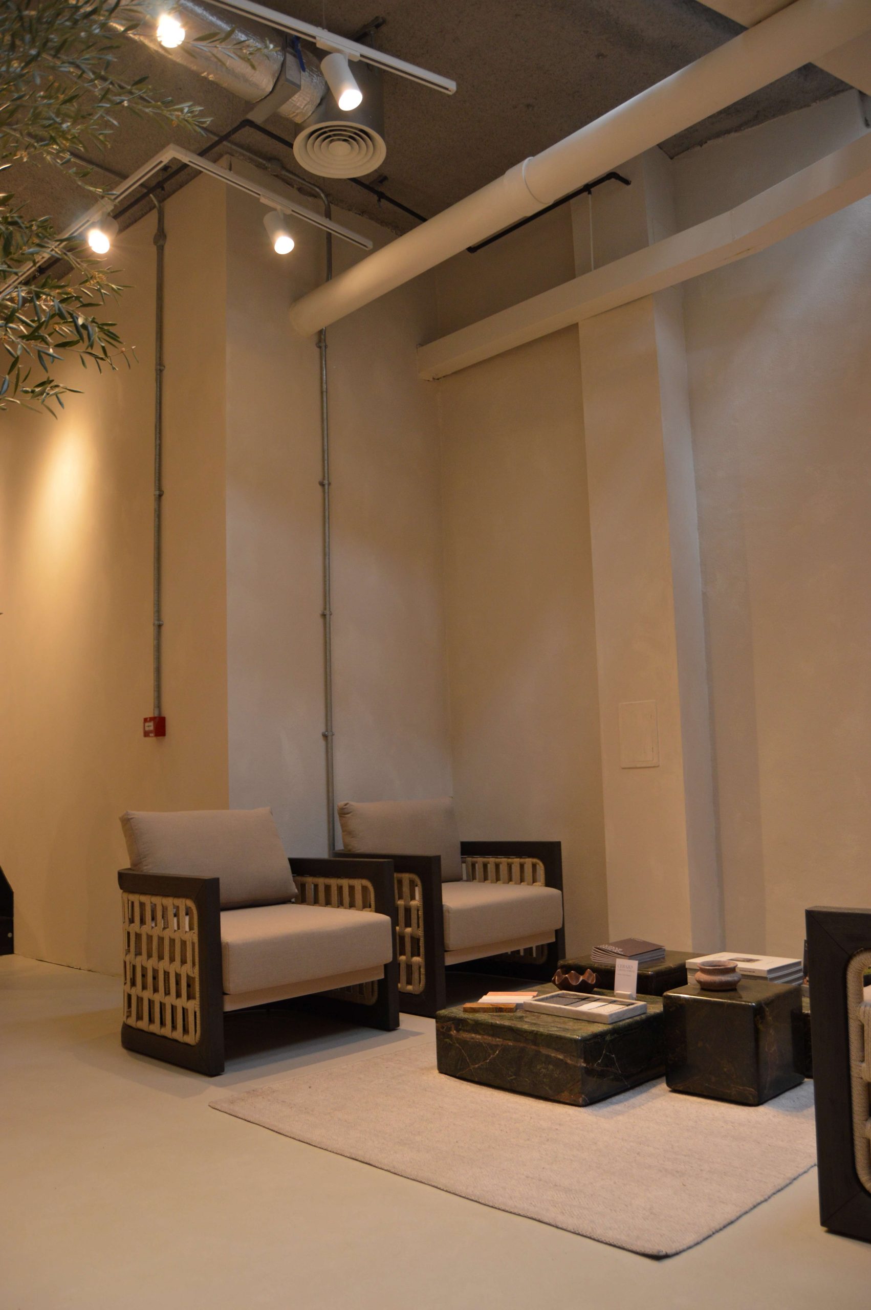 Clerkenwell Road: Commercial Showroom Fit-Out